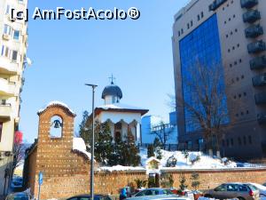 [P09] Biserica Bucur Ciobanul - un lăcaș de cult care supraviețuiește în inima orașului (imagine din 2015).  » foto by tata123 🔱
 - 
<span class="allrVoted glyphicon glyphicon-heart hidden" id="av833026"></span>
<a class="m-l-10 hidden" id="sv833026" onclick="voting_Foto_DelVot(,833026,5894)" role="button">șterge vot <span class="glyphicon glyphicon-remove"></span></a>
<a id="v9833026" class=" c-red"  onclick="voting_Foto_SetVot(833026)" role="button"><span class="glyphicon glyphicon-heart-empty"></span> <b>LIKE</b> = Votează poza</a> <img class="hidden"  id="f833026W9" src="/imagini/loader.gif" border="0" /><span class="AjErrMes hidden" id="e833026ErM"></span>