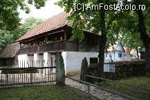 [P14] Gospodăria Clopotiva, judeţul Hunedoara, secolul al XX-lea » foto by Costi
 - 
<span class="allrVoted glyphicon glyphicon-heart hidden" id="av89570"></span>
<a class="m-l-10 hidden" id="sv89570" onclick="voting_Foto_DelVot(,89570,5895)" role="button">șterge vot <span class="glyphicon glyphicon-remove"></span></a>
<a id="v989570" class=" c-red"  onclick="voting_Foto_SetVot(89570)" role="button"><span class="glyphicon glyphicon-heart-empty"></span> <b>LIKE</b> = Votează poza</a> <img class="hidden"  id="f89570W9" src="/imagini/loader.gif" border="0" /><span class="AjErrMes hidden" id="e89570ErM"></span>