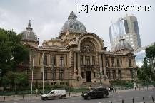[P22] Palatul C.E.C., peste drum de Muzeul Naţional de Istorie a României » foto by Costi
 - 
<span class="allrVoted glyphicon glyphicon-heart hidden" id="av89579"></span>
<a class="m-l-10 hidden" id="sv89579" onclick="voting_Foto_DelVot(,89579,5895)" role="button">șterge vot <span class="glyphicon glyphicon-remove"></span></a>
<a id="v989579" class=" c-red"  onclick="voting_Foto_SetVot(89579)" role="button"><span class="glyphicon glyphicon-heart-empty"></span> <b>LIKE</b> = Votează poza</a> <img class="hidden"  id="f89579W9" src="/imagini/loader.gif" border="0" /><span class="AjErrMes hidden" id="e89579ErM"></span>