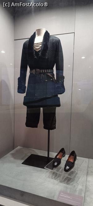 [P19] Costumul personajului Hamlet din piesa <i>Hamlet</i> purtat de Ion Manolescu (circa 1920-1930). » foto by tata123 🔱
 - 
<span class="allrVoted glyphicon glyphicon-heart hidden" id="av1410165"></span>
<a class="m-l-10 hidden" id="sv1410165" onclick="voting_Foto_DelVot(,1410165,5895)" role="button">șterge vot <span class="glyphicon glyphicon-remove"></span></a>
<a id="v91410165" class=" c-red"  onclick="voting_Foto_SetVot(1410165)" role="button"><span class="glyphicon glyphicon-heart-empty"></span> <b>LIKE</b> = Votează poza</a> <img class="hidden"  id="f1410165W9" src="/imagini/loader.gif" border="0" /><span class="AjErrMes hidden" id="e1410165ErM"></span>