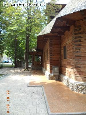 [P17] Clădirea Bisericii văzută din spate » foto by Yersinia Pestis
 - 
<span class="allrVoted glyphicon glyphicon-heart hidden" id="av991020"></span>
<a class="m-l-10 hidden" id="sv991020" onclick="voting_Foto_DelVot(,991020,5897)" role="button">șterge vot <span class="glyphicon glyphicon-remove"></span></a>
<a id="v9991020" class=" c-red"  onclick="voting_Foto_SetVot(991020)" role="button"><span class="glyphicon glyphicon-heart-empty"></span> <b>LIKE</b> = Votează poza</a> <img class="hidden"  id="f991020W9" src="/imagini/loader.gif" border="0" /><span class="AjErrMes hidden" id="e991020ErM"></span>