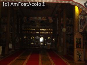 [P46] Fotografie realizată în interiorul bisericii ”Sfinții Arhangheli Mihail și Gavril” din Piața Traian. Abia ce făcusem această fotografie și o doamnă m-a rugat să nu mai fac poze, spunându-mi că în interior nu se poate fotografia.  » foto by Floryn81
 - 
<span class="allrVoted glyphicon glyphicon-heart hidden" id="av748632"></span>
<a class="m-l-10 hidden" id="sv748632" onclick="voting_Foto_DelVot(,748632,5899)" role="button">șterge vot <span class="glyphicon glyphicon-remove"></span></a>
<a id="v9748632" class=" c-red"  onclick="voting_Foto_SetVot(748632)" role="button"><span class="glyphicon glyphicon-heart-empty"></span> <b>LIKE</b> = Votează poza</a> <img class="hidden"  id="f748632W9" src="/imagini/loader.gif" border="0" /><span class="AjErrMes hidden" id="e748632ErM"></span>
