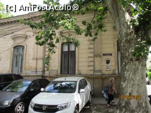 [P24] Casa - acum particulară - în care s-a născut savanta. » foto by puiutea
 - 
<span class="allrVoted glyphicon glyphicon-heart hidden" id="av1304557"></span>
<a class="m-l-10 hidden" id="sv1304557" onclick="voting_Foto_DelVot(,1304557,5899)" role="button">șterge vot <span class="glyphicon glyphicon-remove"></span></a>
<a id="v91304557" class=" c-red"  onclick="voting_Foto_SetVot(1304557)" role="button"><span class="glyphicon glyphicon-heart-empty"></span> <b>LIKE</b> = Votează poza</a> <img class="hidden"  id="f1304557W9" src="/imagini/loader.gif" border="0" /><span class="AjErrMes hidden" id="e1304557ErM"></span>