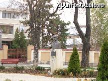 [P50] Parcul din Piata Poligon, unde se doreste amplasarea a trei busturi ce ii reprezinta pe Nae Ionescu, Vasile Bancila si Anton Dumitriu » foto by ascent
 - 
<span class="allrVoted glyphicon glyphicon-heart hidden" id="av164314"></span>
<a class="m-l-10 hidden" id="sv164314" onclick="voting_Foto_DelVot(,164314,5899)" role="button">șterge vot <span class="glyphicon glyphicon-remove"></span></a>
<a id="v9164314" class=" c-red"  onclick="voting_Foto_SetVot(164314)" role="button"><span class="glyphicon glyphicon-heart-empty"></span> <b>LIKE</b> = Votează poza</a> <img class="hidden"  id="f164314W9" src="/imagini/loader.gif" border="0" /><span class="AjErrMes hidden" id="e164314ErM"></span>
