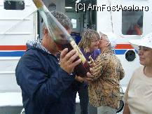 [P16] Sticla de Metaxa din care am baut toti la iesire, cate un gat. » foto by marius gaudi*
 - 
<span class="allrVoted glyphicon glyphicon-heart hidden" id="av79847"></span>
<a class="m-l-10 hidden" id="sv79847" onclick="voting_Foto_DelVot(,79847,5905)" role="button">șterge vot <span class="glyphicon glyphicon-remove"></span></a>
<a id="v979847" class=" c-red"  onclick="voting_Foto_SetVot(79847)" role="button"><span class="glyphicon glyphicon-heart-empty"></span> <b>LIKE</b> = Votează poza</a> <img class="hidden"  id="f79847W9" src="/imagini/loader.gif" border="0" /><span class="AjErrMes hidden" id="e79847ErM"></span>