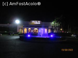 [P33] Intrarea in Hotel » foto by Razeer2000
 - 
<span class="allrVoted glyphicon glyphicon-heart hidden" id="av1326992"></span>
<a class="m-l-10 hidden" id="sv1326992" onclick="voting_Foto_DelVot(,1326992,5940)" role="button">șterge vot <span class="glyphicon glyphicon-remove"></span></a>
<a id="v91326992" class=" c-red"  onclick="voting_Foto_SetVot(1326992)" role="button"><span class="glyphicon glyphicon-heart-empty"></span> <b>LIKE</b> = Votează poza</a> <img class="hidden"  id="f1326992W9" src="/imagini/loader.gif" border="0" /><span class="AjErrMes hidden" id="e1326992ErM"></span>