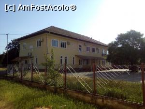 [P13] Moara cu noroc, Arad, prin vecini » foto by Mioritik
 - 
<span class="allrVoted glyphicon glyphicon-heart hidden" id="av1294560"></span>
<a class="m-l-10 hidden" id="sv1294560" onclick="voting_Foto_DelVot(,1294560,5949)" role="button">șterge vot <span class="glyphicon glyphicon-remove"></span></a>
<a id="v91294560" class=" c-red"  onclick="voting_Foto_SetVot(1294560)" role="button"><span class="glyphicon glyphicon-heart-empty"></span> <b>LIKE</b> = Votează poza</a> <img class="hidden"  id="f1294560W9" src="/imagini/loader.gif" border="0" /><span class="AjErrMes hidden" id="e1294560ErM"></span>