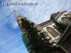 [P10] Biserica evanghelică luterană (Biserica Roșie) - Arad.  » foto by tata123 🔱
 - 
<span class="allrVoted glyphicon glyphicon-heart hidden" id="av1131689"></span>
<a class="m-l-10 hidden" id="sv1131689" onclick="voting_Foto_DelVot(,1131689,5949)" role="button">șterge vot <span class="glyphicon glyphicon-remove"></span></a>
<a id="v91131689" class=" c-red"  onclick="voting_Foto_SetVot(1131689)" role="button"><span class="glyphicon glyphicon-heart-empty"></span> <b>LIKE</b> = Votează poza</a> <img class="hidden"  id="f1131689W9" src="/imagini/loader.gif" border="0" /><span class="AjErrMes hidden" id="e1131689ErM"></span>