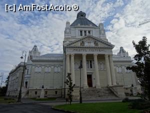 [P13] Palatul Cultural - Arad.  » foto by tata123 🔱
 - 
<span class="allrVoted glyphicon glyphicon-heart hidden" id="av1131693"></span>
<a class="m-l-10 hidden" id="sv1131693" onclick="voting_Foto_DelVot(,1131693,5949)" role="button">șterge vot <span class="glyphicon glyphicon-remove"></span></a>
<a id="v91131693" class=" c-red"  onclick="voting_Foto_SetVot(1131693)" role="button"><span class="glyphicon glyphicon-heart-empty"></span> <b>LIKE</b> = Votează poza</a> <img class="hidden"  id="f1131693W9" src="/imagini/loader.gif" border="0" /><span class="AjErrMes hidden" id="e1131693ErM"></span>