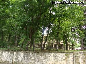 [P06] Parcul dendrologic în care se găsește vila ridicată de familia Monteoru. Domeniul nu se mai poate vizita, fiind în prezent proprietate privată.  » foto by Floryn81
 - 
<span class="allrVoted glyphicon glyphicon-heart hidden" id="av538465"></span>
<a class="m-l-10 hidden" id="sv538465" onclick="voting_Foto_DelVot(,538465,5979)" role="button">șterge vot <span class="glyphicon glyphicon-remove"></span></a>
<a id="v9538465" class=" c-red"  onclick="voting_Foto_SetVot(538465)" role="button"><span class="glyphicon glyphicon-heart-empty"></span> <b>LIKE</b> = Votează poza</a> <img class="hidden"  id="f538465W9" src="/imagini/loader.gif" border="0" /><span class="AjErrMes hidden" id="e538465ErM"></span>