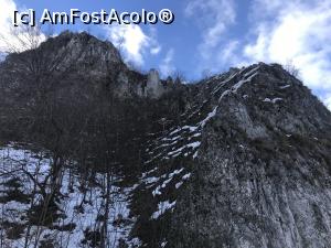 [P15] Cheile Sohodolului, iarna » foto by krisstinna
 - 
<span class="allrVoted glyphicon glyphicon-heart hidden" id="av1049383"></span>
<a class="m-l-10 hidden" id="sv1049383" onclick="voting_Foto_DelVot(,1049383,5991)" role="button">șterge vot <span class="glyphicon glyphicon-remove"></span></a>
<a id="v91049383" class=" c-red"  onclick="voting_Foto_SetVot(1049383)" role="button"><span class="glyphicon glyphicon-heart-empty"></span> <b>LIKE</b> = Votează poza</a> <img class="hidden"  id="f1049383W9" src="/imagini/loader.gif" border="0" /><span class="AjErrMes hidden" id="e1049383ErM"></span>