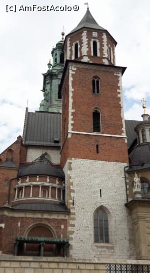 [P01] Detaliu de pe colina Wawel » foto by asilvioaiei
 - 
<span class="allrVoted glyphicon glyphicon-heart hidden" id="av963316"></span>
<a class="m-l-10 hidden" id="sv963316" onclick="voting_Foto_DelVot(,963316,5995)" role="button">șterge vot <span class="glyphicon glyphicon-remove"></span></a>
<a id="v9963316" class=" c-red"  onclick="voting_Foto_SetVot(963316)" role="button"><span class="glyphicon glyphicon-heart-empty"></span> <b>LIKE</b> = Votează poza</a> <img class="hidden"  id="f963316W9" src="/imagini/loader.gif" border="0" /><span class="AjErrMes hidden" id="e963316ErM"></span>