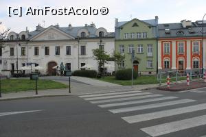 [P17] Kraków, O mică piațetă la intersecția ul. Józefińska și ul. Nadwiślańska cu monumentul dedicat Primarului Juliusz Leo » foto by mprofeanu
 - 
<span class="allrVoted glyphicon glyphicon-heart hidden" id="av1335162"></span>
<a class="m-l-10 hidden" id="sv1335162" onclick="voting_Foto_DelVot(,1335162,5995)" role="button">șterge vot <span class="glyphicon glyphicon-remove"></span></a>
<a id="v91335162" class=" c-red"  onclick="voting_Foto_SetVot(1335162)" role="button"><span class="glyphicon glyphicon-heart-empty"></span> <b>LIKE</b> = Votează poza</a> <img class="hidden"  id="f1335162W9" src="/imagini/loader.gif" border="0" /><span class="AjErrMes hidden" id="e1335162ErM"></span>
