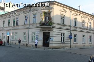 [P08] Kraków, Apteka pod Orłem - Farmacia Sub Vultur, astăzi muzeu, este la parter » foto by mprofeanu
 - 
<span class="allrVoted glyphicon glyphicon-heart hidden" id="av1335153"></span>
<a class="m-l-10 hidden" id="sv1335153" onclick="voting_Foto_DelVot(,1335153,5995)" role="button">șterge vot <span class="glyphicon glyphicon-remove"></span></a>
<a id="v91335153" class=" c-red"  onclick="voting_Foto_SetVot(1335153)" role="button"><span class="glyphicon glyphicon-heart-empty"></span> <b>LIKE</b> = Votează poza</a> <img class="hidden"  id="f1335153W9" src="/imagini/loader.gif" border="0" /><span class="AjErrMes hidden" id="e1335153ErM"></span>