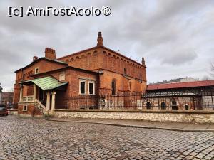 [P43] Vechea Sinagogă » foto by crismis
 - 
<span class="allrVoted glyphicon glyphicon-heart hidden" id="av1476745"></span>
<a class="m-l-10 hidden" id="sv1476745" onclick="voting_Foto_DelVot(,1476745,5995)" role="button">șterge vot <span class="glyphicon glyphicon-remove"></span></a>
<a id="v91476745" class=" c-red"  onclick="voting_Foto_SetVot(1476745)" role="button"><span class="glyphicon glyphicon-heart-empty"></span> <b>LIKE</b> = Votează poza</a> <img class="hidden"  id="f1476745W9" src="/imagini/loader.gif" border="0" /><span class="AjErrMes hidden" id="e1476745ErM"></span>