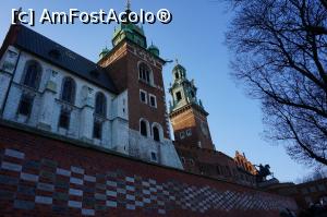 [P05] Catedrala Wawel » foto by catrinel
 - 
<span class="allrVoted glyphicon glyphicon-heart hidden" id="av844256"></span>
<a class="m-l-10 hidden" id="sv844256" onclick="voting_Foto_DelVot(,844256,5995)" role="button">șterge vot <span class="glyphicon glyphicon-remove"></span></a>
<a id="v9844256" class=" c-red"  onclick="voting_Foto_SetVot(844256)" role="button"><span class="glyphicon glyphicon-heart-empty"></span> <b>LIKE</b> = Votează poza</a> <img class="hidden"  id="f844256W9" src="/imagini/loader.gif" border="0" /><span class="AjErrMes hidden" id="e844256ErM"></span>
