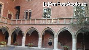 [P25] Curtea interioara a vechii universitati » foto by monaca
 - 
<span class="allrVoted glyphicon glyphicon-heart hidden" id="av697055"></span>
<a class="m-l-10 hidden" id="sv697055" onclick="voting_Foto_DelVot(,697055,5995)" role="button">șterge vot <span class="glyphicon glyphicon-remove"></span></a>
<a id="v9697055" class=" c-red"  onclick="voting_Foto_SetVot(697055)" role="button"><span class="glyphicon glyphicon-heart-empty"></span> <b>LIKE</b> = Votează poza</a> <img class="hidden"  id="f697055W9" src="/imagini/loader.gif" border="0" /><span class="AjErrMes hidden" id="e697055ErM"></span>