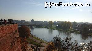 [P41] Vistula, vazuta din curtea castelului » foto by monaca
 - 
<span class="allrVoted glyphicon glyphicon-heart hidden" id="av697071"></span>
<a class="m-l-10 hidden" id="sv697071" onclick="voting_Foto_DelVot(,697071,5995)" role="button">șterge vot <span class="glyphicon glyphicon-remove"></span></a>
<a id="v9697071" class=" c-red"  onclick="voting_Foto_SetVot(697071)" role="button"><span class="glyphicon glyphicon-heart-empty"></span> <b>LIKE</b> = Votează poza</a> <img class="hidden"  id="f697071W9" src="/imagini/loader.gif" border="0" /><span class="AjErrMes hidden" id="e697071ErM"></span>