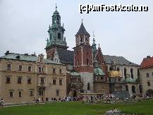 [P07] Cracovia-catedrala Wawel,locul de înscăunare şi necropola regilor poloni » foto by mariana.olaru
 - 
<span class="allrVoted glyphicon glyphicon-heart hidden" id="av116473"></span>
<a class="m-l-10 hidden" id="sv116473" onclick="voting_Foto_DelVot(,116473,5995)" role="button">șterge vot <span class="glyphicon glyphicon-remove"></span></a>
<a id="v9116473" class=" c-red"  onclick="voting_Foto_SetVot(116473)" role="button"><span class="glyphicon glyphicon-heart-empty"></span> <b>LIKE</b> = Votează poza</a> <img class="hidden"  id="f116473W9" src="/imagini/loader.gif" border="0" /><span class="AjErrMes hidden" id="e116473ErM"></span>