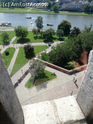 [P17] Din turn se vede Vistula » foto by fredutza
 - 
<span class="allrVoted glyphicon glyphicon-heart hidden" id="av1062513"></span>
<a class="m-l-10 hidden" id="sv1062513" onclick="voting_Foto_DelVot(,1062513,5995)" role="button">șterge vot <span class="glyphicon glyphicon-remove"></span></a>
<a id="v91062513" class=" c-red"  onclick="voting_Foto_SetVot(1062513)" role="button"><span class="glyphicon glyphicon-heart-empty"></span> <b>LIKE</b> = Votează poza</a> <img class="hidden"  id="f1062513W9" src="/imagini/loader.gif" border="0" /><span class="AjErrMes hidden" id="e1062513ErM"></span>
