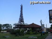 [P07] imagine cu turnul eiffel din nisipurile de aur :)) » foto by ionut30
 - 
<span class="allrVoted glyphicon glyphicon-heart hidden" id="av224906"></span>
<a class="m-l-10 hidden" id="sv224906" onclick="voting_Foto_DelVot(,224906,6005)" role="button">șterge vot <span class="glyphicon glyphicon-remove"></span></a>
<a id="v9224906" class=" c-red"  onclick="voting_Foto_SetVot(224906)" role="button"><span class="glyphicon glyphicon-heart-empty"></span> <b>LIKE</b> = Votează poza</a> <img class="hidden"  id="f224906W9" src="/imagini/loader.gif" border="0" /><span class="AjErrMes hidden" id="e224906ErM"></span>