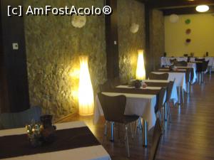 [P05] Restaurantul » foto by 1234 Dana
 - 
<span class="allrVoted glyphicon glyphicon-heart hidden" id="av762559"></span>
<a class="m-l-10 hidden" id="sv762559" onclick="voting_Foto_DelVot(,762559,6008)" role="button">șterge vot <span class="glyphicon glyphicon-remove"></span></a>
<a id="v9762559" class=" c-red"  onclick="voting_Foto_SetVot(762559)" role="button"><span class="glyphicon glyphicon-heart-empty"></span> <b>LIKE</b> = Votează poza</a> <img class="hidden"  id="f762559W9" src="/imagini/loader.gif" border="0" /><span class="AjErrMes hidden" id="e762559ErM"></span>
