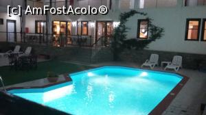 [P01] piscina de la Sun Hotel » foto by geanyx
 - 
<span class="allrVoted glyphicon glyphicon-heart hidden" id="av746199"></span>
<a class="m-l-10 hidden" id="sv746199" onclick="voting_Foto_DelVot(,746199,6028)" role="button">șterge vot <span class="glyphicon glyphicon-remove"></span></a>
<a id="v9746199" class=" c-red"  onclick="voting_Foto_SetVot(746199)" role="button"><span class="glyphicon glyphicon-heart-empty"></span> <b>LIKE</b> = Votează poza</a> <img class="hidden"  id="f746199W9" src="/imagini/loader.gif" border="0" /><span class="AjErrMes hidden" id="e746199ErM"></span>