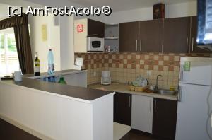 [P16] Bucătăria din sala de mese » foto by kelyboy
 - 
<span class="allrVoted glyphicon glyphicon-heart hidden" id="av811108"></span>
<a class="m-l-10 hidden" id="sv811108" onclick="voting_Foto_DelVot(,811108,6033)" role="button">șterge vot <span class="glyphicon glyphicon-remove"></span></a>
<a id="v9811108" class=" c-red"  onclick="voting_Foto_SetVot(811108)" role="button"><span class="glyphicon glyphicon-heart-empty"></span> <b>LIKE</b> = Votează poza</a> <img class="hidden"  id="f811108W9" src="/imagini/loader.gif" border="0" /><span class="AjErrMes hidden" id="e811108ErM"></span>