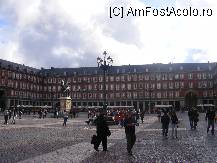 [P07] Plaza Mayor » foto by pavellaurentiu
 - 
<span class="allrVoted glyphicon glyphicon-heart hidden" id="av83966"></span>
<a class="m-l-10 hidden" id="sv83966" onclick="voting_Foto_DelVot(,83966,6034)" role="button">șterge vot <span class="glyphicon glyphicon-remove"></span></a>
<a id="v983966" class=" c-red"  onclick="voting_Foto_SetVot(83966)" role="button"><span class="glyphicon glyphicon-heart-empty"></span> <b>LIKE</b> = Votează poza</a> <img class="hidden"  id="f83966W9" src="/imagini/loader.gif" border="0" /><span class="AjErrMes hidden" id="e83966ErM"></span>