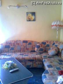 [P52] livingul din apartament ...koket.. » foto by VIO
 - 
<span class="allrVoted glyphicon glyphicon-heart hidden" id="av84483"></span>
<a class="m-l-10 hidden" id="sv84483" onclick="voting_Foto_DelVot(,84483,6043)" role="button">șterge vot <span class="glyphicon glyphicon-remove"></span></a>
<a id="v984483" class=" c-red"  onclick="voting_Foto_SetVot(84483)" role="button"><span class="glyphicon glyphicon-heart-empty"></span> <b>LIKE</b> = Votează poza</a> <img class="hidden"  id="f84483W9" src="/imagini/loader.gif" border="0" /><span class="AjErrMes hidden" id="e84483ErM"></span>
