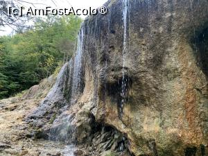 [P32] Cascada Urlătoarea » foto by AZE
 - 
<span class="allrVoted glyphicon glyphicon-heart hidden" id="av1393341"></span>
<a class="m-l-10 hidden" id="sv1393341" onclick="voting_Foto_DelVot(,1393341,6050)" role="button">șterge vot <span class="glyphicon glyphicon-remove"></span></a>
<a id="v91393341" class=" c-red"  onclick="voting_Foto_SetVot(1393341)" role="button"><span class="glyphicon glyphicon-heart-empty"></span> <b>LIKE</b> = Votează poza</a> <img class="hidden"  id="f1393341W9" src="/imagini/loader.gif" border="0" /><span class="AjErrMes hidden" id="e1393341ErM"></span>
