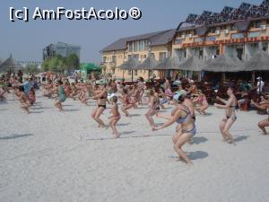 [P12] Tot aerobic la Perla Venusului » foto by ANILU
 - 
<span class="allrVoted glyphicon glyphicon-heart hidden" id="av773439"></span>
<a class="m-l-10 hidden" id="sv773439" onclick="voting_Foto_DelVot(,773439,6052)" role="button">șterge vot <span class="glyphicon glyphicon-remove"></span></a>
<a id="v9773439" class=" c-red"  onclick="voting_Foto_SetVot(773439)" role="button"><span class="glyphicon glyphicon-heart-empty"></span> <b>LIKE</b> = Votează poza</a> <img class="hidden"  id="f773439W9" src="/imagini/loader.gif" border="0" /><span class="AjErrMes hidden" id="e773439ErM"></span>