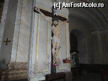 [P07] Crucea care se afla imediat la intrare, aici se roaga multi credinciosi. » foto by adrian2010
 - 
<span class="allrVoted glyphicon glyphicon-heart hidden" id="av84331"></span>
<a class="m-l-10 hidden" id="sv84331" onclick="voting_Foto_DelVot(,84331,6054)" role="button">șterge vot <span class="glyphicon glyphicon-remove"></span></a>
<a id="v984331" class=" c-red"  onclick="voting_Foto_SetVot(84331)" role="button"><span class="glyphicon glyphicon-heart-empty"></span> <b>LIKE</b> = Votează poza</a> <img class="hidden"  id="f84331W9" src="/imagini/loader.gif" border="0" /><span class="AjErrMes hidden" id="e84331ErM"></span>