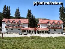 [P02] Vila Coteanu...din poiana Padina » foto by vlado2
 - 
<span class="allrVoted glyphicon glyphicon-heart hidden" id="av299226"></span>
<a class="m-l-10 hidden" id="sv299226" onclick="voting_Foto_DelVot(,299226,6055)" role="button">șterge vot <span class="glyphicon glyphicon-remove"></span></a>
<a id="v9299226" class=" c-red"  onclick="voting_Foto_SetVot(299226)" role="button"><span class="glyphicon glyphicon-heart-empty"></span> <b>LIKE</b> = Votează poza</a> <img class="hidden"  id="f299226W9" src="/imagini/loader.gif" border="0" /><span class="AjErrMes hidden" id="e299226ErM"></span>