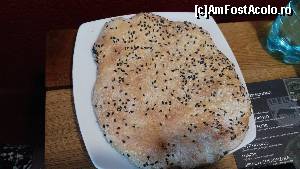 [P20] Wok'n Roll Cluj Napoca - Pâinea Naan.  » foto by bogumil
 - 
<span class="allrVoted glyphicon glyphicon-heart hidden" id="av644342"></span>
<a class="m-l-10 hidden" id="sv644342" onclick="voting_Foto_DelVot(,644342,6063)" role="button">șterge vot <span class="glyphicon glyphicon-remove"></span></a>
<a id="v9644342" class=" c-red"  onclick="voting_Foto_SetVot(644342)" role="button"><span class="glyphicon glyphicon-heart-empty"></span> <b>LIKE</b> = Votează poza</a> <img class="hidden"  id="f644342W9" src="/imagini/loader.gif" border="0" /><span class="AjErrMes hidden" id="e644342ErM"></span>