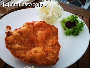 [P34] Bistro Viena » foto by crismis
 - 
<span class="allrVoted glyphicon glyphicon-heart hidden" id="av1325581"></span>
<a class="m-l-10 hidden" id="sv1325581" onclick="voting_Foto_DelVot(,1325581,6063)" role="button">șterge vot <span class="glyphicon glyphicon-remove"></span></a>
<a id="v91325581" class=" c-red"  onclick="voting_Foto_SetVot(1325581)" role="button"><span class="glyphicon glyphicon-heart-empty"></span> <b>LIKE</b> = Votează poza</a> <img class="hidden"  id="f1325581W9" src="/imagini/loader.gif" border="0" /><span class="AjErrMes hidden" id="e1325581ErM"></span>