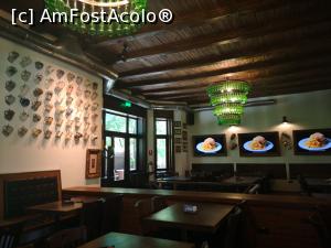 [P62] Euphoria Biergarten, interior » foto by crismis
 - 
<span class="allrVoted glyphicon glyphicon-heart hidden" id="av1325609"></span>
<a class="m-l-10 hidden" id="sv1325609" onclick="voting_Foto_DelVot(,1325609,6063)" role="button">șterge vot <span class="glyphicon glyphicon-remove"></span></a>
<a id="v91325609" class=" c-red"  onclick="voting_Foto_SetVot(1325609)" role="button"><span class="glyphicon glyphicon-heart-empty"></span> <b>LIKE</b> = Votează poza</a> <img class="hidden"  id="f1325609W9" src="/imagini/loader.gif" border="0" /><span class="AjErrMes hidden" id="e1325609ErM"></span>