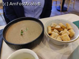 [P15] Samsara Foodhouse » foto by crismis
 - 
<span class="allrVoted glyphicon glyphicon-heart hidden" id="av1426479"></span>
<a class="m-l-10 hidden" id="sv1426479" onclick="voting_Foto_DelVot(,1426479,6063)" role="button">șterge vot <span class="glyphicon glyphicon-remove"></span></a>
<a id="v91426479" class=" c-red"  onclick="voting_Foto_SetVot(1426479)" role="button"><span class="glyphicon glyphicon-heart-empty"></span> <b>LIKE</b> = Votează poza</a> <img class="hidden"  id="f1426479W9" src="/imagini/loader.gif" border="0" /><span class="AjErrMes hidden" id="e1426479ErM"></span>