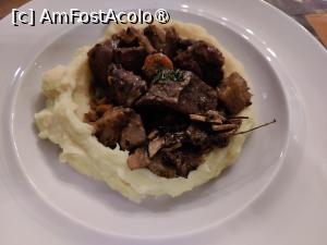 [P04] Collin's Gastro Pub » foto by crismis
 - 
<span class="allrVoted glyphicon glyphicon-heart hidden" id="av1426468"></span>
<a class="m-l-10 hidden" id="sv1426468" onclick="voting_Foto_DelVot(,1426468,6063)" role="button">șterge vot <span class="glyphicon glyphicon-remove"></span></a>
<a id="v91426468" class=" c-red"  onclick="voting_Foto_SetVot(1426468)" role="button"><span class="glyphicon glyphicon-heart-empty"></span> <b>LIKE</b> = Votează poza</a> <img class="hidden"  id="f1426468W9" src="/imagini/loader.gif" border="0" /><span class="AjErrMes hidden" id="e1426468ErM"></span>