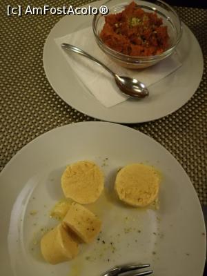 [P49] Înghețată de mango și, în plan îndepărtat, un soi de halva de morcovi » foto by crismis
 - 
<span class="allrVoted glyphicon glyphicon-heart hidden" id="av814357"></span>
<a class="m-l-10 hidden" id="sv814357" onclick="voting_Foto_DelVot(,814357,6063)" role="button">șterge vot <span class="glyphicon glyphicon-remove"></span></a>
<a id="v9814357" class=" c-red"  onclick="voting_Foto_SetVot(814357)" role="button"><span class="glyphicon glyphicon-heart-empty"></span> <b>LIKE</b> = Votează poza</a> <img class="hidden"  id="f814357W9" src="/imagini/loader.gif" border="0" /><span class="AjErrMes hidden" id="e814357ErM"></span>