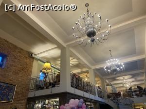 [P29] Rochelle - restaurantul asezat pe doua nivele » foto by mishu
 - 
<span class="allrVoted glyphicon glyphicon-heart hidden" id="av1328734"></span>
<a class="m-l-10 hidden" id="sv1328734" onclick="voting_Foto_DelVot(,1328734,6063)" role="button">șterge vot <span class="glyphicon glyphicon-remove"></span></a>
<a id="v91328734" class=" c-red"  onclick="voting_Foto_SetVot(1328734)" role="button"><span class="glyphicon glyphicon-heart-empty"></span> <b>LIKE</b> = Votează poza</a> <img class="hidden"  id="f1328734W9" src="/imagini/loader.gif" border="0" /><span class="AjErrMes hidden" id="e1328734ErM"></span>