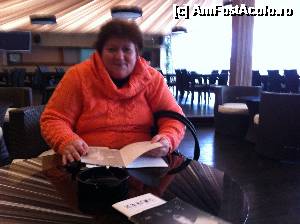 [P01] In Club alegandu-mi ceva de baut!  » foto by sorana2
 - 
<span class="allrVoted glyphicon glyphicon-heart hidden" id="av526673"></span>
<a class="m-l-10 hidden" id="sv526673" onclick="voting_Foto_DelVot(,526673,6063)" role="button">șterge vot <span class="glyphicon glyphicon-remove"></span></a>
<a id="v9526673" class=" c-red"  onclick="voting_Foto_SetVot(526673)" role="button"><span class="glyphicon glyphicon-heart-empty"></span> <b>LIKE</b> = Votează poza</a> <img class="hidden"  id="f526673W9" src="/imagini/loader.gif" border="0" /><span class="AjErrMes hidden" id="e526673ErM"></span>