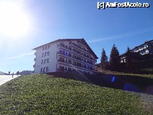 [P11] Hotel Piatra Craiului » foto by Marian Preda
 - 
<span class="allrVoted glyphicon glyphicon-heart hidden" id="av690049"></span>
<a class="m-l-10 hidden" id="sv690049" onclick="voting_Foto_DelVot(,690049,6071)" role="button">șterge vot <span class="glyphicon glyphicon-remove"></span></a>
<a id="v9690049" class=" c-red"  onclick="voting_Foto_SetVot(690049)" role="button"><span class="glyphicon glyphicon-heart-empty"></span> <b>LIKE</b> = Votează poza</a> <img class="hidden"  id="f690049W9" src="/imagini/loader.gif" border="0" /><span class="AjErrMes hidden" id="e690049ErM"></span>