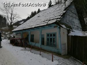 [P62] La plimbare pe drumul spre Hârja; căsuțe pitice la ieșirea din Slănic » foto by crismis
 - 
<span class="allrVoted glyphicon glyphicon-heart hidden" id="av826566"></span>
<a class="m-l-10 hidden" id="sv826566" onclick="voting_Foto_DelVot(,826566,6086)" role="button">șterge vot <span class="glyphicon glyphicon-remove"></span></a>
<a id="v9826566" class=" c-red"  onclick="voting_Foto_SetVot(826566)" role="button"><span class="glyphicon glyphicon-heart-empty"></span> <b>LIKE</b> = Votează poza</a> <img class="hidden"  id="f826566W9" src="/imagini/loader.gif" border="0" /><span class="AjErrMes hidden" id="e826566ErM"></span>