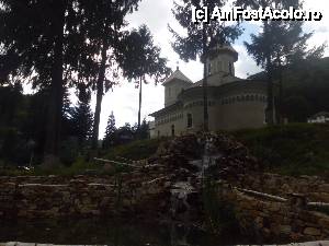 [P08] biserica din parc » foto by diana-camelia*
 - 
<span class="allrVoted glyphicon glyphicon-heart hidden" id="av464002"></span>
<a class="m-l-10 hidden" id="sv464002" onclick="voting_Foto_DelVot(,464002,6086)" role="button">șterge vot <span class="glyphicon glyphicon-remove"></span></a>
<a id="v9464002" class=" c-red"  onclick="voting_Foto_SetVot(464002)" role="button"><span class="glyphicon glyphicon-heart-empty"></span> <b>LIKE</b> = Votează poza</a> <img class="hidden"  id="f464002W9" src="/imagini/loader.gif" border="0" /><span class="AjErrMes hidden" id="e464002ErM"></span>