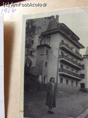 [P13] Slanic Moldova - File de istorie -1956 - Soacra mea in fata vilei 24 unde era cazata, vedeti si poza urmatoare » foto by mishu
 - 
<span class="allrVoted glyphicon glyphicon-heart hidden" id="av841780"></span>
<a class="m-l-10 hidden" id="sv841780" onclick="voting_Foto_DelVot(,841780,6086)" role="button">șterge vot <span class="glyphicon glyphicon-remove"></span></a>
<a id="v9841780" class=" c-red"  onclick="voting_Foto_SetVot(841780)" role="button"><span class="glyphicon glyphicon-heart-empty"></span> <b>LIKE</b> = Votează poza</a> <img class="hidden"  id="f841780W9" src="/imagini/loader.gif" border="0" /><span class="AjErrMes hidden" id="e841780ErM"></span>