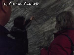 [P52] Salina din Targu Ocna - nu conteazaa nu ne vedem noi, aici se vad starturile de sare care dupa cum imi explica sotia unuia dintre useri sunt colorate dupa cum era anul respectiv, alb pentru an secetos si gri pentru an ploios (sper ca nu am incurcat)  » foto by mishu
 - 
<span class="allrVoted glyphicon glyphicon-heart hidden" id="av841819"></span>
<a class="m-l-10 hidden" id="sv841819" onclick="voting_Foto_DelVot(,841819,6086)" role="button">șterge vot <span class="glyphicon glyphicon-remove"></span></a>
<a id="v9841819" class=" c-red"  onclick="voting_Foto_SetVot(841819)" role="button"><span class="glyphicon glyphicon-heart-empty"></span> <b>LIKE</b> = Votează poza</a> <img class="hidden"  id="f841819W9" src="/imagini/loader.gif" border="0" /><span class="AjErrMes hidden" id="e841819ErM"></span>