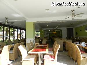 [P21] Flegra Palace hotel - Kasandra Halkidiki-mai2013 » foto by ionescunic
 - 
<span class="allrVoted glyphicon glyphicon-heart hidden" id="av489725"></span>
<a class="m-l-10 hidden" id="sv489725" onclick="voting_Foto_DelVot(,489725,6099)" role="button">șterge vot <span class="glyphicon glyphicon-remove"></span></a>
<a id="v9489725" class=" c-red"  onclick="voting_Foto_SetVot(489725)" role="button"><span class="glyphicon glyphicon-heart-empty"></span> <b>LIKE</b> = Votează poza</a> <img class="hidden"  id="f489725W9" src="/imagini/loader.gif" border="0" /><span class="AjErrMes hidden" id="e489725ErM"></span>