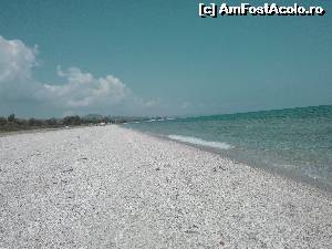 [P11] wild beach - outside Pefkohori » foto by callmevaly
 - 
<span class="allrVoted glyphicon glyphicon-heart hidden" id="av520690"></span>
<a class="m-l-10 hidden" id="sv520690" onclick="voting_Foto_DelVot(,520690,6099)" role="button">șterge vot <span class="glyphicon glyphicon-remove"></span></a>
<a id="v9520690" class=" c-red"  onclick="voting_Foto_SetVot(520690)" role="button"><span class="glyphicon glyphicon-heart-empty"></span> <b>LIKE</b> = Votează poza</a> <img class="hidden"  id="f520690W9" src="/imagini/loader.gif" border="0" /><span class="AjErrMes hidden" id="e520690ErM"></span>