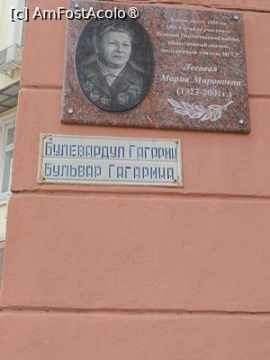 [P23] Tiraspol, Cafenea Dolce Vita și o Placă comemorativă cu Maria Mironovna Lesovaia luptătoare în al doilea război mondial » foto by mprofeanu
 - 
<span class="allrVoted glyphicon glyphicon-heart hidden" id="av1492662"></span>
<a class="m-l-10 hidden" id="sv1492662" onclick="voting_Foto_DelVot(,1492662,6113)" role="button">șterge vot <span class="glyphicon glyphicon-remove"></span></a>
<a id="v91492662" class=" c-red"  onclick="voting_Foto_SetVot(1492662)" role="button"><span class="glyphicon glyphicon-heart-empty"></span> <b>LIKE</b> = Votează poza</a> <img class="hidden"  id="f1492662W9" src="/imagini/loader.gif" border="0" /><span class="AjErrMes hidden" id="e1492662ErM"></span>